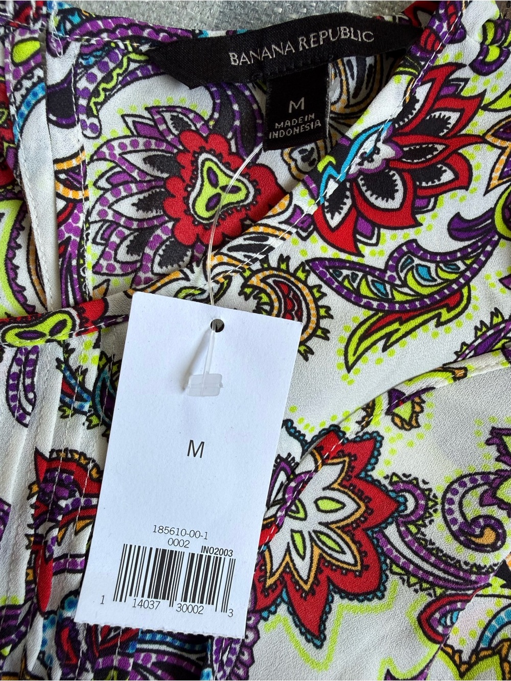Banana Republic Cream Floral Paisley Sleeveless Blouse with Ruffle Cap - Picture 9 of 9